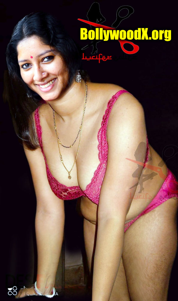 594px x 1000px - Anumol Sex Photos Archives | Bollywood X.org